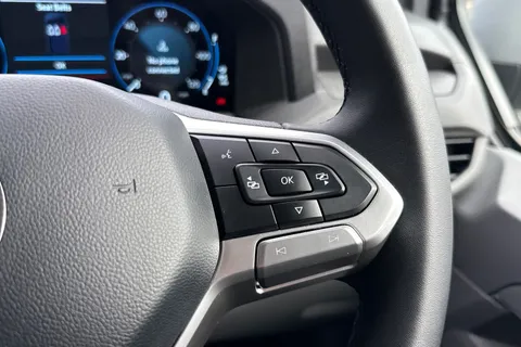 PN75NDD Volkswagen Transporter 2.0 TDI 110 Commerce Pro Van Thumbnail #40