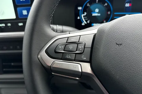 PK26UEB Volkswagen Campervan 2.0 TDI 150 Commerce Pro Van 4MOTION Auto Thumbnail #39