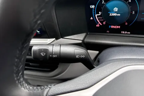 PK26UEB Volkswagen Campervan 2.0 TDI 150 Commerce Pro Van 4MOTION Auto Thumbnail #41