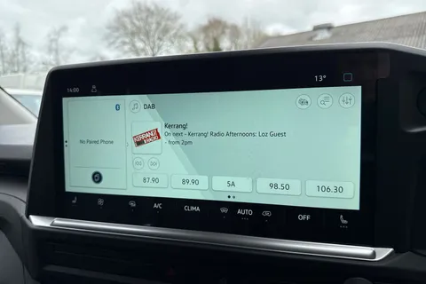 PK26UEB Volkswagen Campervan 2.0 TDI 150 Commerce Pro Van 4MOTION Auto Thumbnail #44