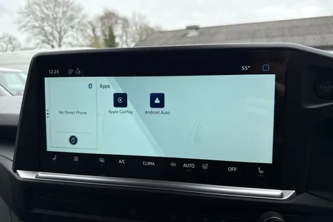 PE26ZDT Volkswagen Campervan 2.0 TDI 150 Commerce Pro Van Thumbnail #46