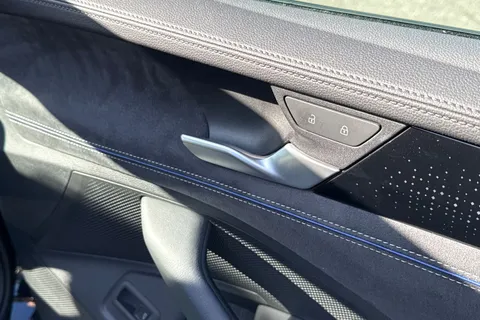 DE75TWD Volkswagen Passat 1.5 eTSI R-Line 5dr DSG Thumbnail #21