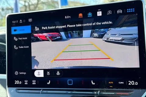DE75TWD Volkswagen Passat 1.5 eTSI R-Line 5dr DSG Thumbnail #32