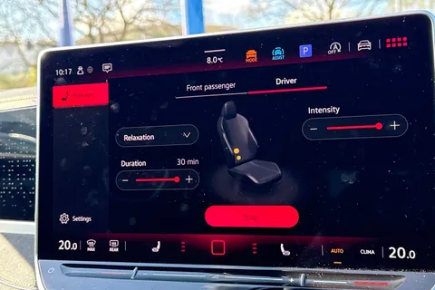 DE75TWD Volkswagen Passat 1.5 eTSI R-Line 5dr DSG Thumbnail #35