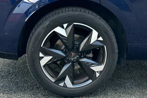 KW25MGZ CUPRA Terramar 1.5 eTSI V2 DSG Euro 6 (s/s) 5dr Thumbnail #14