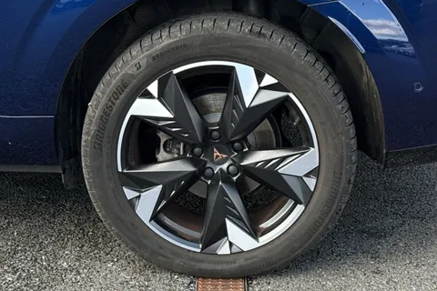 KW25MGZ CUPRA Terramar 1.5 eTSI V2 DSG Euro 6 (s/s) 5dr Thumbnail #15