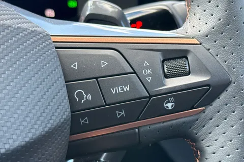 KW25MGZ CUPRA Terramar 1.5 eTSI V2 DSG Euro 6 (s/s) 5dr Thumbnail #41