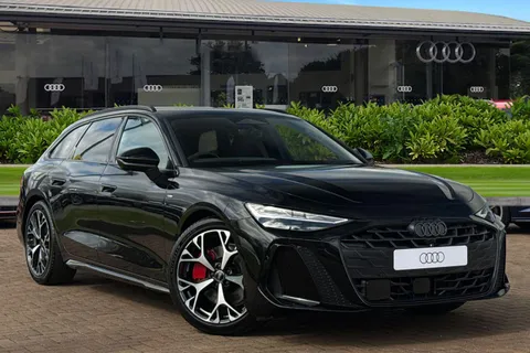  Audi A6 Avant 2.0 TDI Edition 1 S Tronic quattro Euro 6 (s/s) 5dr Thumbnail #2