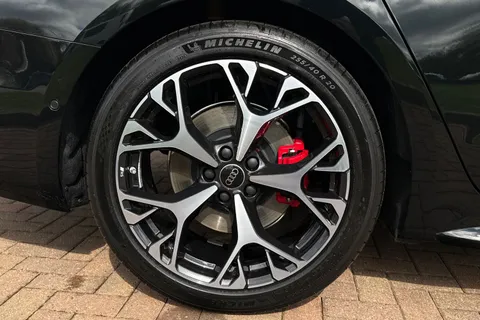  Audi A6 Avant 2.0 TDI Edition 1 S Tronic quattro Euro 6 (s/s) 5dr Thumbnail #10