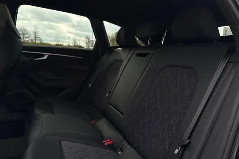  Audi A6 Avant 2.0 TDI Edition 1 S Tronic quattro Euro 6 (s/s) 5dr Thumbnail #19