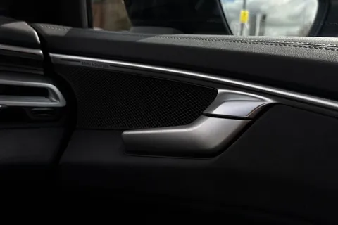  Audi A6 Avant 2.0 TDI Edition 1 S Tronic quattro Euro 6 (s/s) 5dr Thumbnail #21