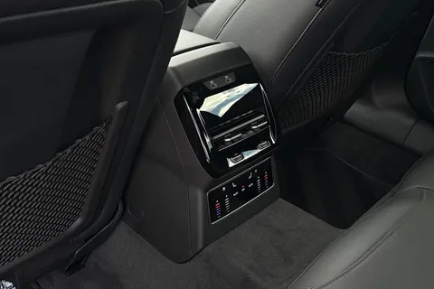  Audi A6 Avant 2.0 TDI Edition 1 S Tronic quattro Euro 6 (s/s) 5dr Thumbnail #29