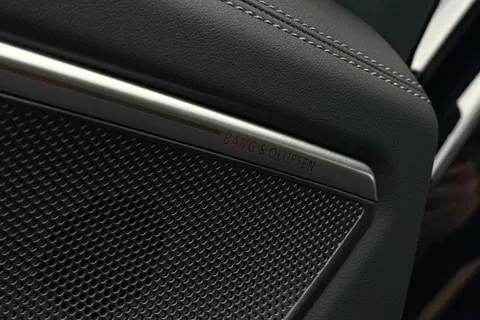  Audi A6 Avant 2.0 TDI Edition 1 S Tronic quattro Euro 6 (s/s) 5dr Thumbnail #31