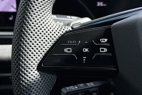  Audi A6 Avant 2.0 TDI Edition 1 S Tronic quattro Euro 6 (s/s) 5dr Thumbnail #37