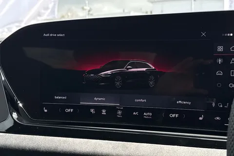  Audi A6 Avant 2.0 TDI Edition 1 S Tronic quattro Euro 6 (s/s) 5dr Thumbnail #46