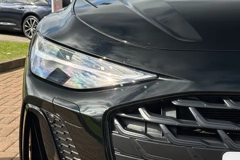  Audi A6 Avant 2.0 TDI Edition 1 S Tronic quattro Euro 6 (s/s) 5dr Thumbnail #55