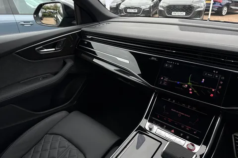  Audi SQ8 4.0 TFSI V8 Black Edition Tiptronic quattro Euro 6 (s/s) 5dr Thumbnail #20