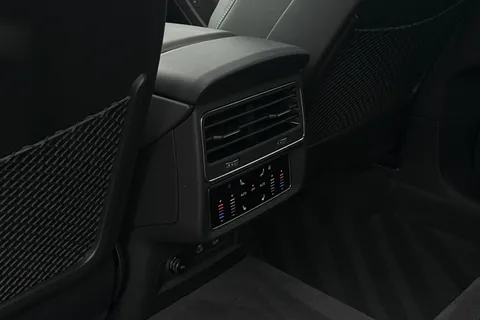  Audi SQ8 4.0 TFSI V8 Black Edition Tiptronic quattro Euro 6 (s/s) 5dr Thumbnail #30