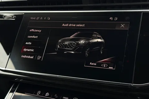  Audi SQ8 4.0 TFSI V8 Black Edition Tiptronic quattro Euro 6 (s/s) 5dr Thumbnail #42