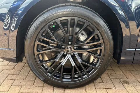  Audi Q8 3.0 TDI V6 Black Edition Tiptronic quattro Euro 6 (s/s) 5dr Thumbnail #12