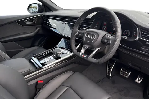  Audi Q8 3.0 TDI V6 Black Edition Tiptronic quattro Euro 6 (s/s) 5dr Thumbnail #14