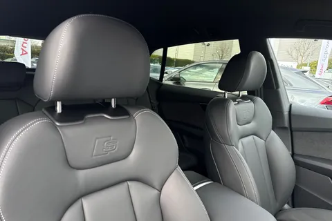  Audi Q8 3.0 TDI V6 Black Edition Tiptronic quattro Euro 6 (s/s) 5dr Thumbnail #24