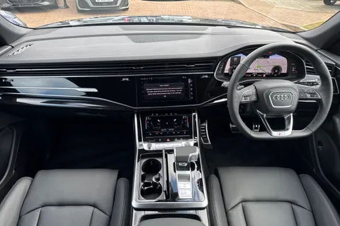  Audi Q8 3.0 TDI V6 Black Edition Tiptronic quattro Euro 6 (s/s) 5dr Thumbnail #25