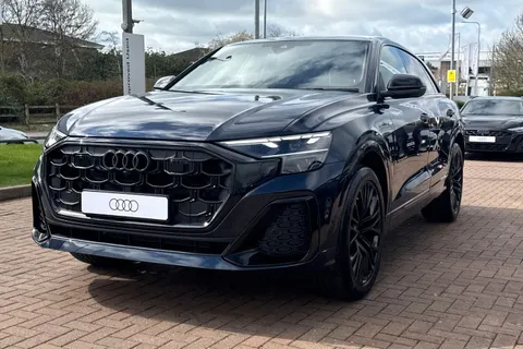  Audi Q8 3.0 TDI V6 Black Edition Tiptronic quattro Euro 6 (s/s) 5dr Thumbnail #26