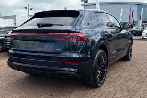  Audi Q8 3.0 TDI V6 Black Edition Tiptronic quattro Euro 6 (s/s) 5dr Thumbnail #27