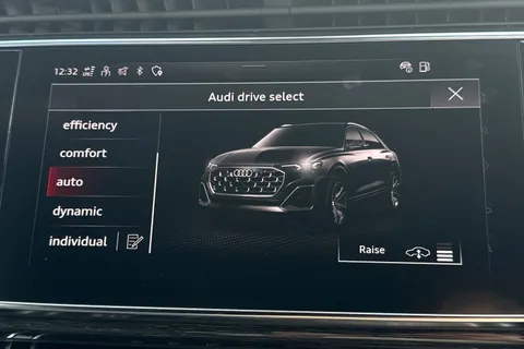  Audi Q8 3.0 TDI V6 Black Edition Tiptronic quattro Euro 6 (s/s) 5dr Thumbnail #31