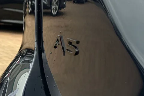  Audi A5 2.0 TDI Edition 1 Saloon S Tronic Euro 6 (s/s) 5dr Thumbnail #49