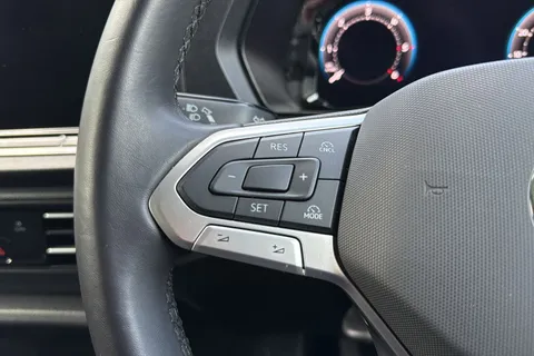 PF74FXE Volkswagen Caddy Maxi 2.0 TDI Life 5dr Thumbnail #39