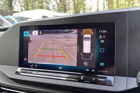 PF74FXE Volkswagen Caddy Maxi 2.0 TDI Life 5dr Thumbnail #48