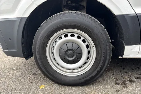 12 of 49 for Volkswagen Campervan 2.0 TDI 140PS Commerce Plus High Roof Van