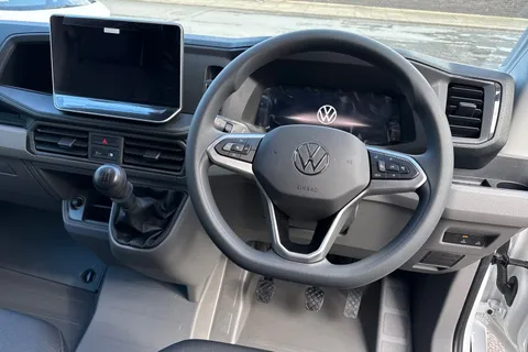 17 of 54 for Volkswagen Campervan 2.0 TDI 140PS Commerce High Roof Van