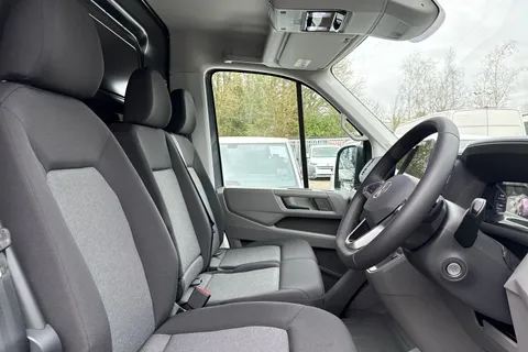 23 of 44 for Volkswagen Campervan 2.0 TDI 177PS Commerce Plus High Roof Van Auto