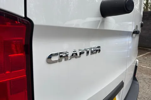 27 of 49 for Volkswagen Campervan 2.0 TDI 140PS Commerce Plus High Roof Van