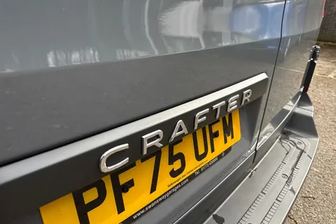 27 of 44 for Volkswagen Campervan 2.0 TDI 177PS Commerce Plus High Roof Van Auto