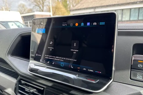 31 of 44 for Volkswagen Campervan 2.0 TDI 177PS Commerce Plus High Roof Van Auto