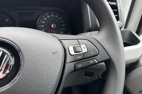 33 of 49 for Volkswagen Campervan 2.0 TDI 140PS Commerce Plus High Roof Van