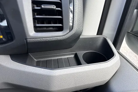 37 of 54 for Volkswagen Campervan 2.0 TDI 140PS Commerce High Roof Van