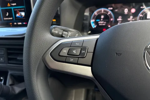 39 of 54 for Volkswagen Campervan 2.0 TDI 140PS Commerce High Roof Van