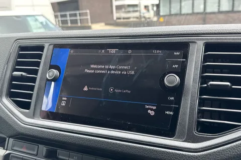 39 of 49 for Volkswagen Campervan 2.0 TDI 140PS Commerce Plus High Roof Van