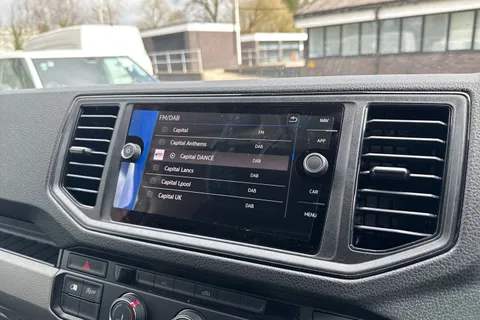 40 of 49 for Volkswagen Campervan 2.0 TDI 140PS Commerce Plus High Roof Van