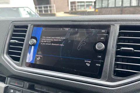 42 of 49 for Volkswagen Campervan 2.0 TDI 140PS Commerce Plus High Roof Van