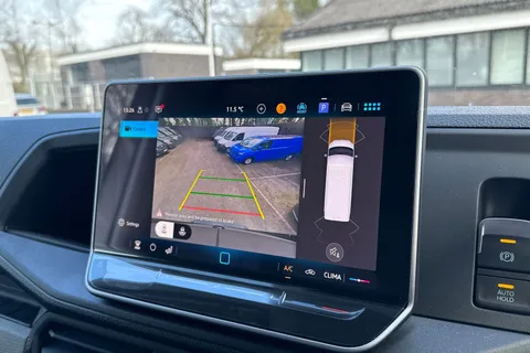 47 of 54 for Volkswagen Campervan 2.0 TDI 140PS Commerce High Roof Van