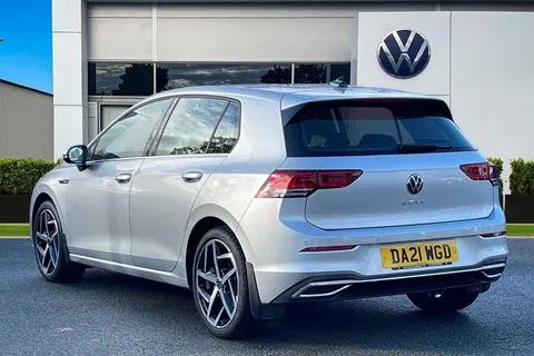 DA21WGD Volkswagen Golf MK8 Hatchback 5-Dr 1.5 TSI (130ps) Style EVO Thumbnail #3