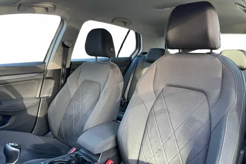 DA21WGD Volkswagen Golf MK8 Hatchback 5-Dr 1.5 TSI (130ps) Style EVO Thumbnail #11