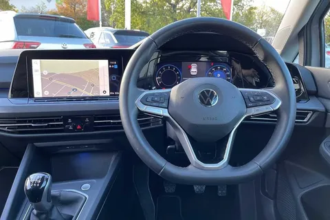 DA21WGD Volkswagen Golf MK8 Hatchback 5-Dr 1.5 TSI (130ps) Style EVO Thumbnail #13