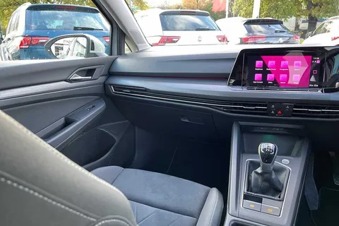 DA21WGD Volkswagen Golf MK8 Hatchback 5-Dr 1.5 TSI (130ps) Style EVO Thumbnail #51